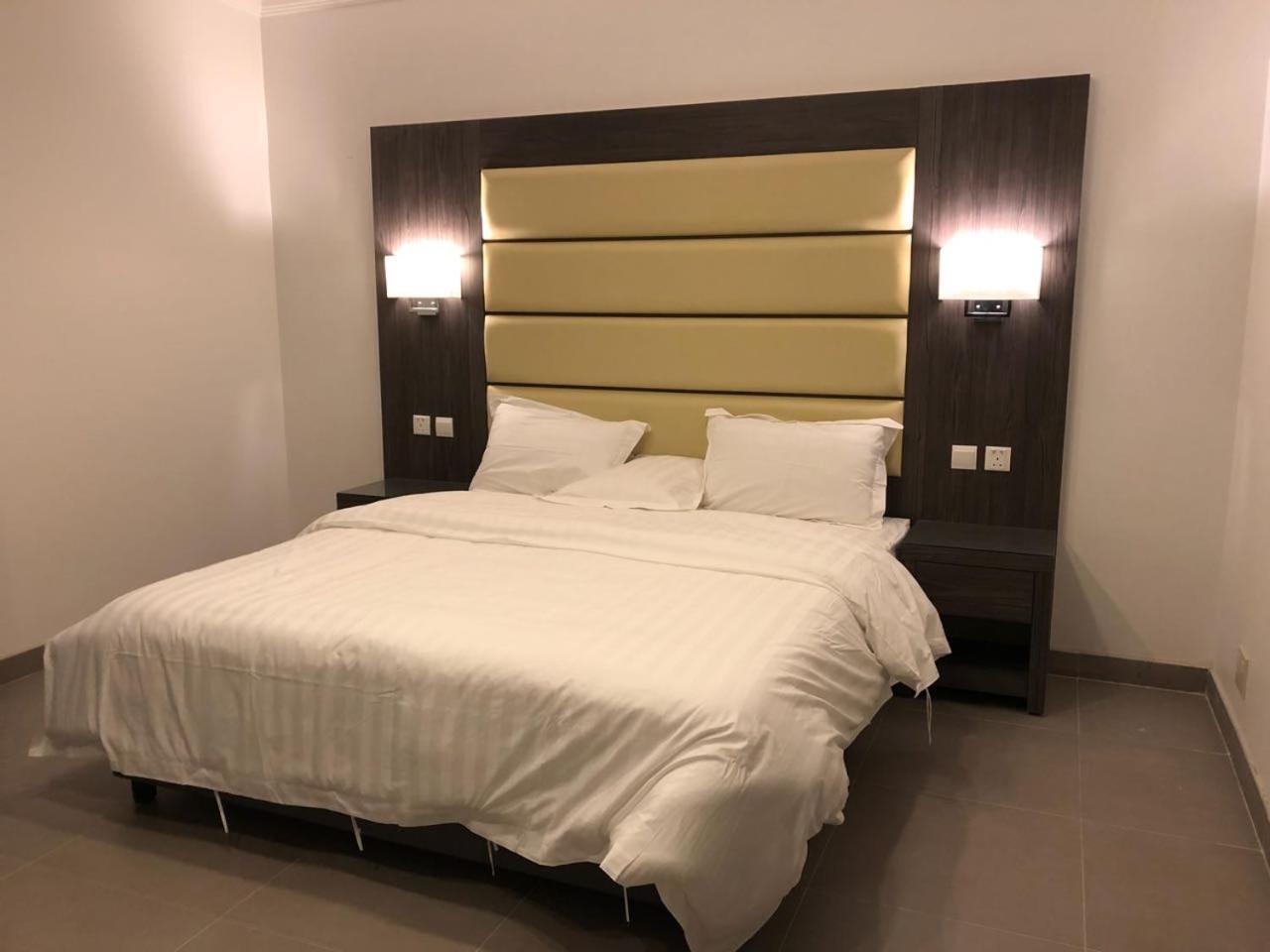 Villa Hotel Apartments Al Khobar Exterior photo