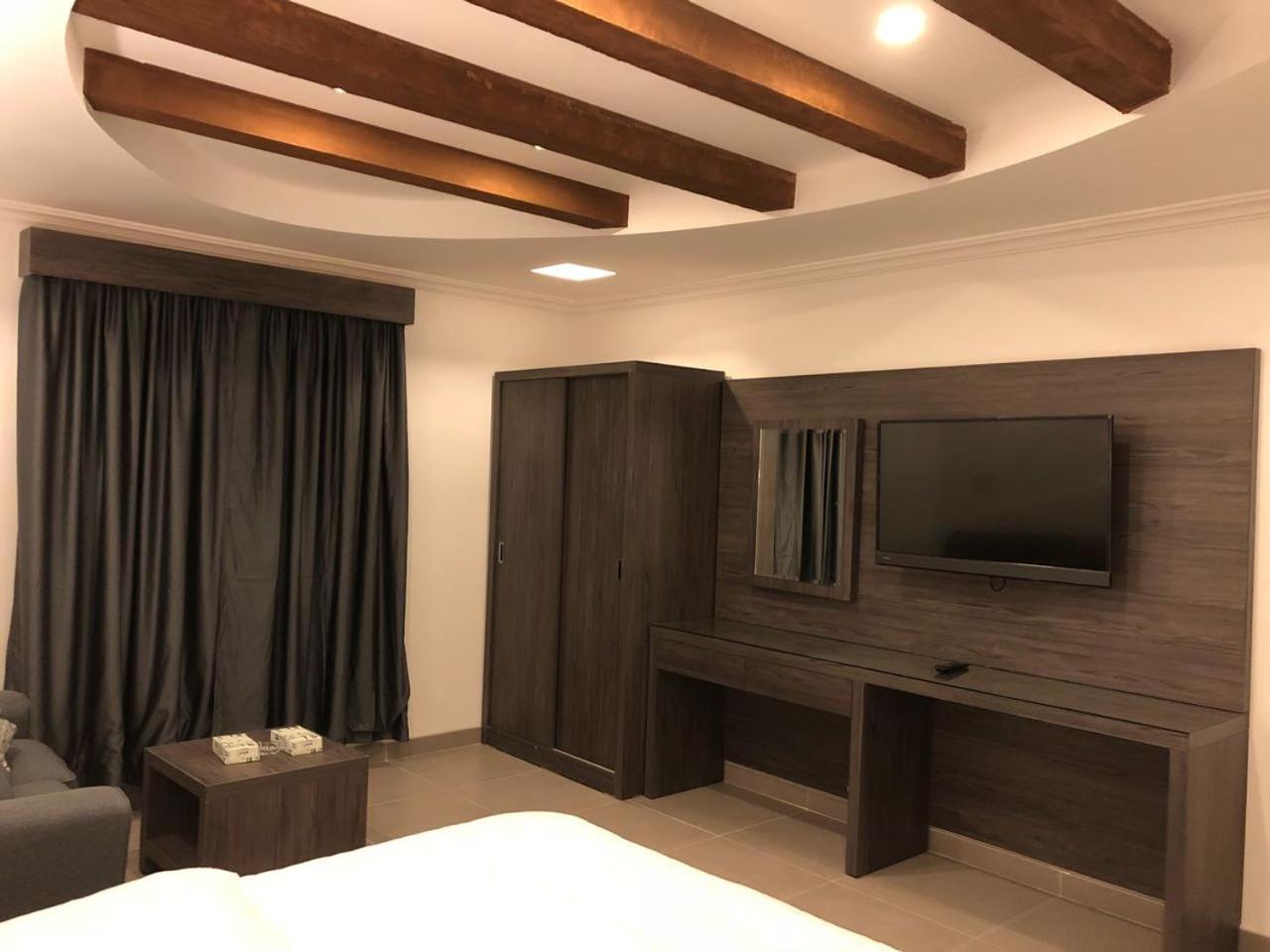 Villa Hotel Apartments Al Khobar Exterior photo